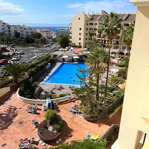 https://castle-harbour-home.tenerifehoteles.net